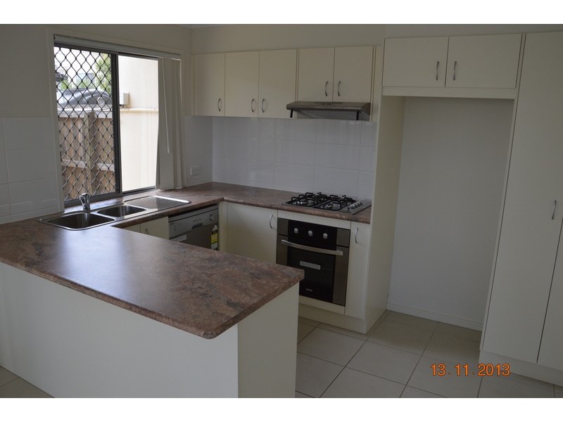 8/2 Grandly Street, Doolandella QLD 4077