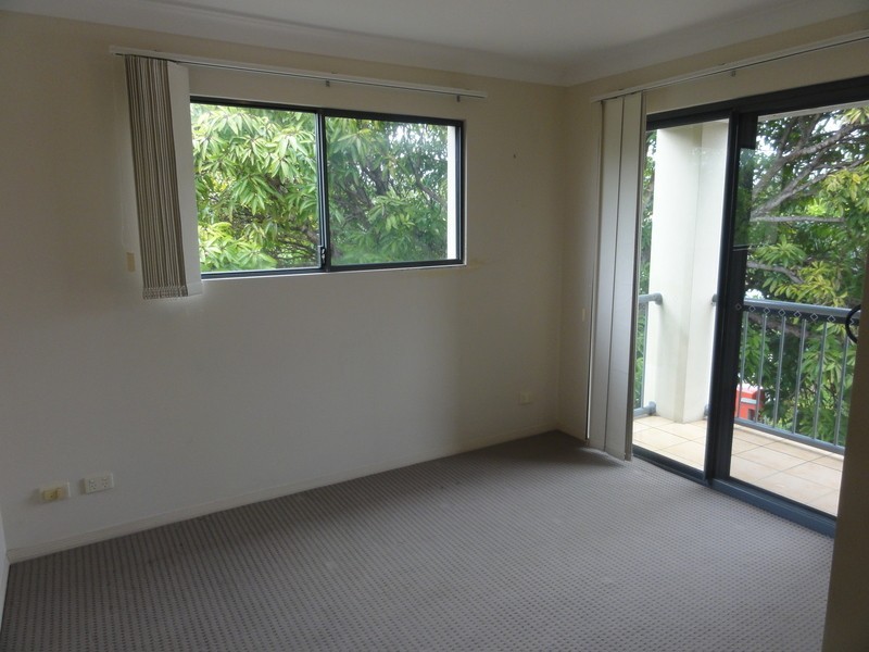 23/8 Whitby Street, Southport QLD 4215