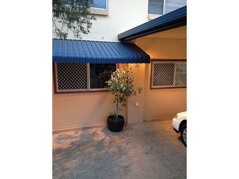 18 Andrea Street, Tarragindi QLD 4121