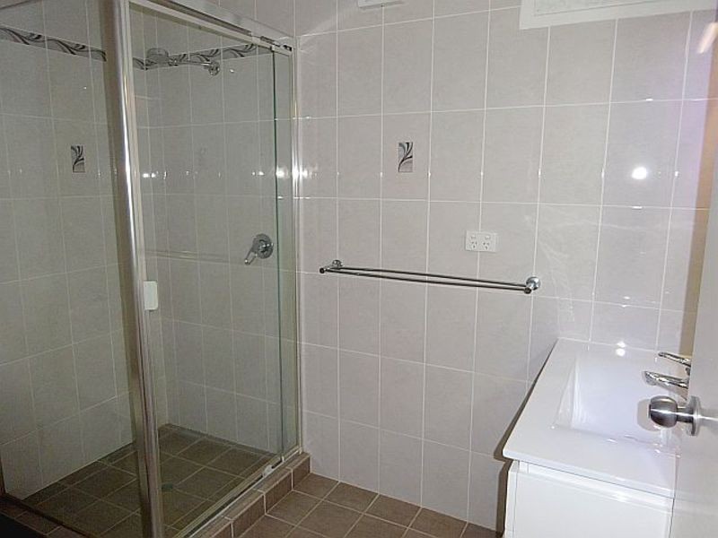 18 Andrea Street, Tarragindi QLD 4121