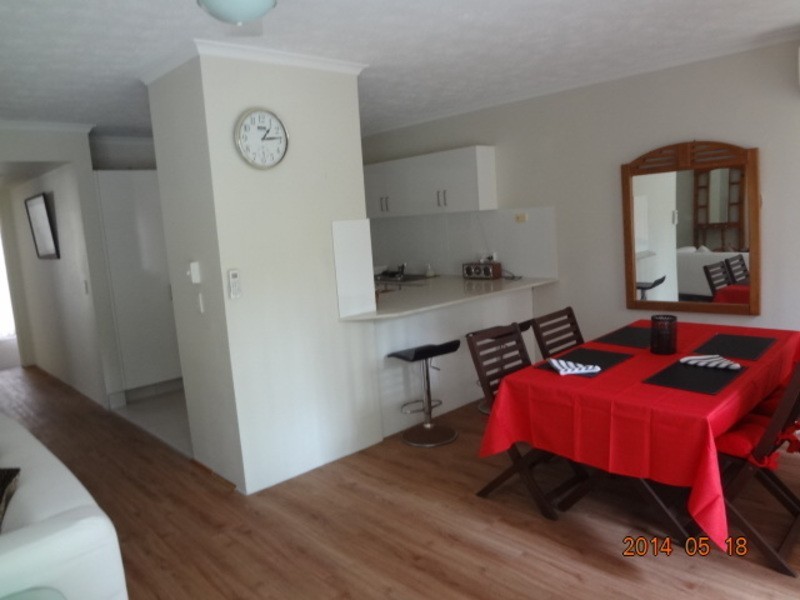 166  Surf Prd, Broadbeach QLD 4218