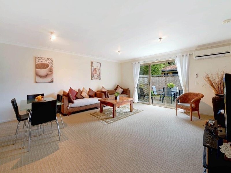 unit at/ 11 waterford court, Bundall QLD 4217