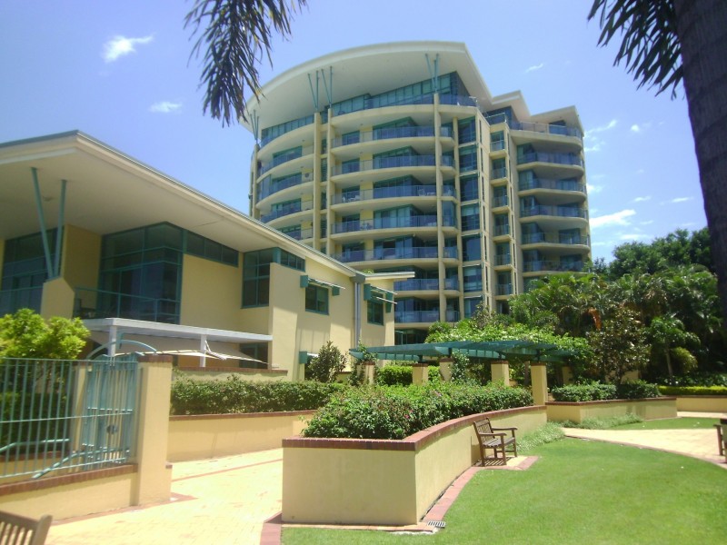 24/27 Harbour Rd, Windermere Tower, Hamilton QLD 4007