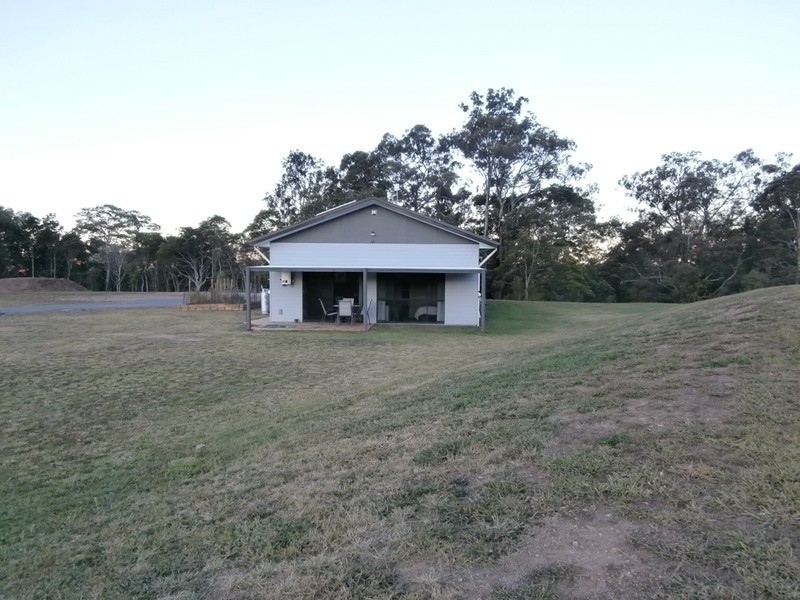 25 Blacks Road, Willow Vale QLD 4209