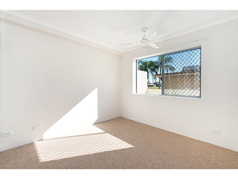 Labrador QLD 4215