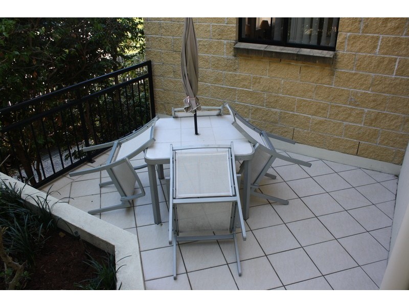 10/138 High Street, Southport QLD 4215