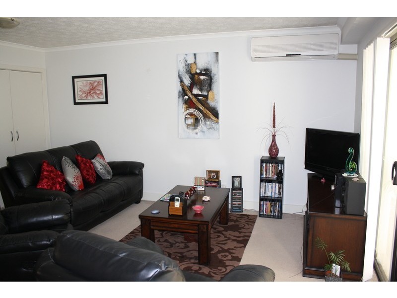 10/138 High Street, Southport QLD 4215