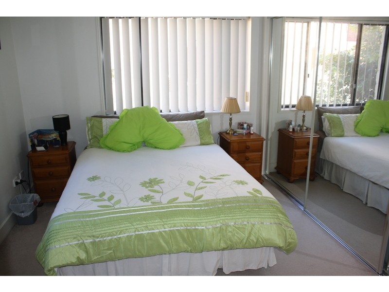 10/138 High Street, Southport QLD 4215