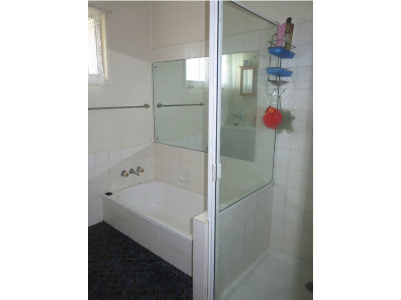 220 Samsonvale Road, Bray Park QLD 4500