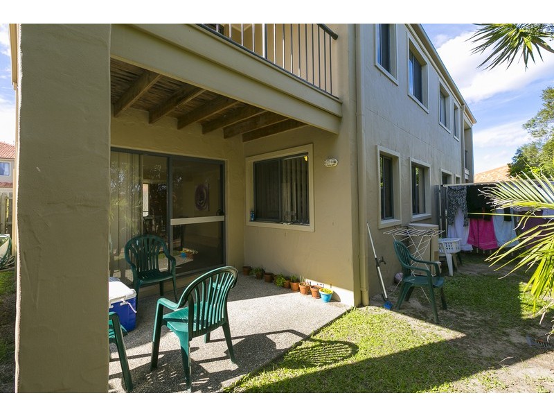 1 Santa Isobel Blvd, Pacific Pines QLD 4211