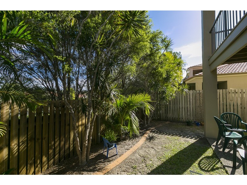 1 Santa Isobel Blvd, Pacific Pines QLD 4211