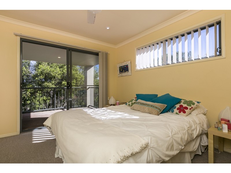 1 Santa Isobel Blvd, Pacific Pines QLD 4211