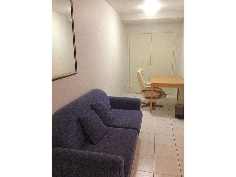 102/30 Tank Street, Brisbane City QLD 4000