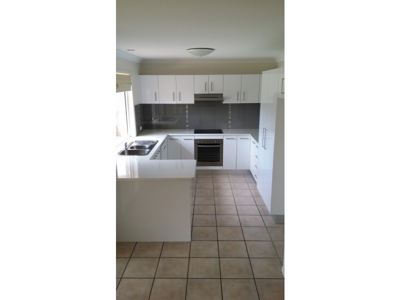 41 Cottonwood Cresent, Calamvale QLD 4116