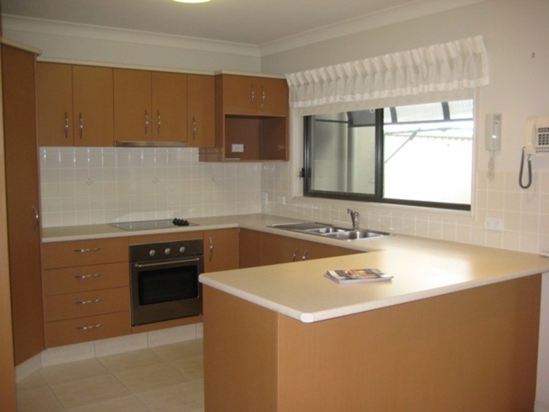 21/2-8 North Shore Ave, Varsity Lakes QLD 4227