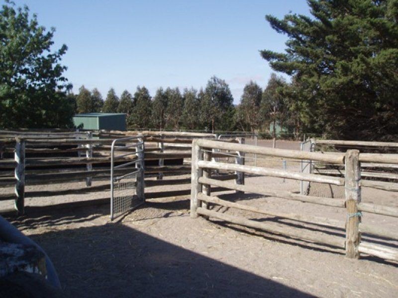 225 Considines Road, Modewarre VIC 3240