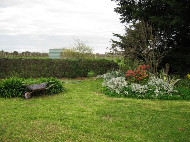 975 Mount Duneed Road, Freshwater Creek VIC 3216