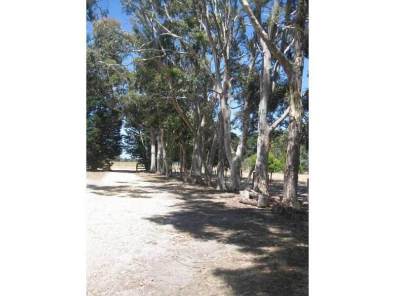 375 Flaxbournes Road, Paraparap VIC 3240