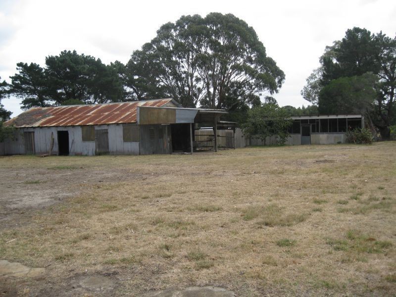 1042-1050 Bellarine Highway, Wallington VIC 3221