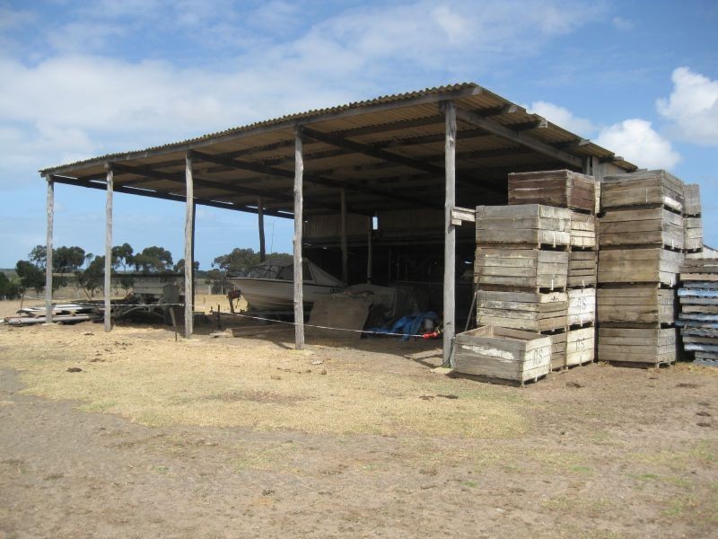 1042-1050 Bellarine Highway, Wallington VIC 3221