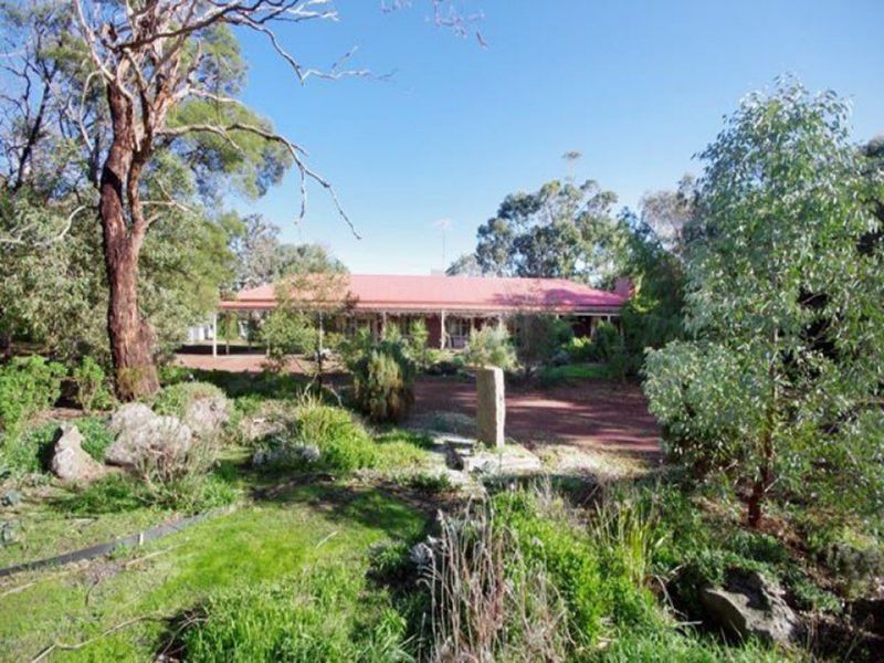 90 Redgum Drive, Teesdale VIC 3328