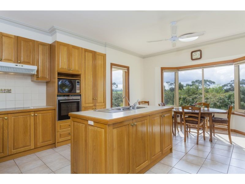 105 Dickins Road, Mount Duneed VIC 3216