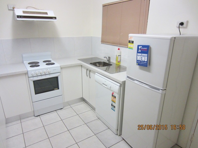 203/191 McLeod Street, Cairns North QLD 4870