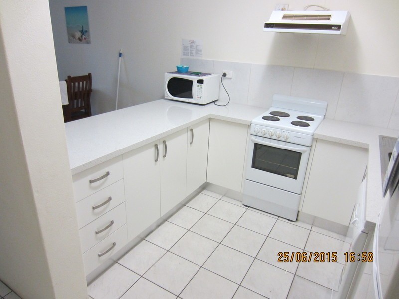 203/191 McLeod Street, Cairns North QLD 4870