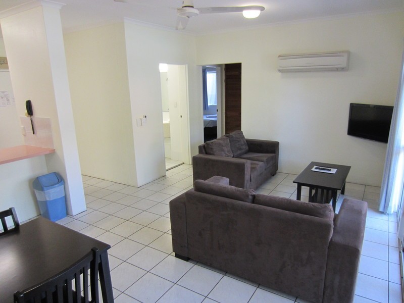 203/191 McLeod Street, Cairns North QLD 4870