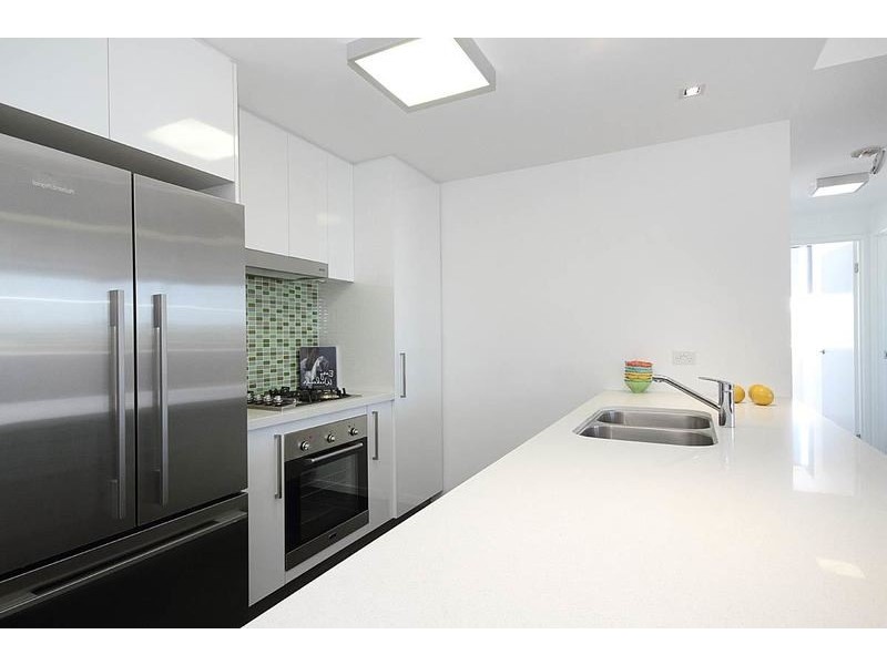 305/159 Logan Rd, Woolloongabba QLD 4102