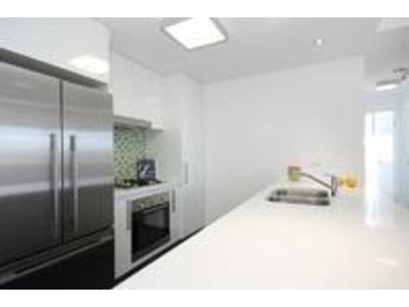 706/159  Logan Rd, Woolloongabba QLD 4102