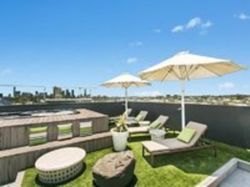 706/159  Logan Rd, Woolloongabba QLD 4102