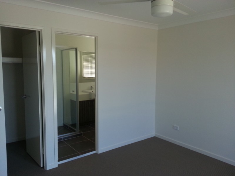 57/36 HIGGS STREET, Rothwell QLD 4022