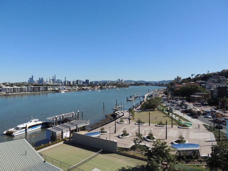 24/23 Harbour Rd, Hamilton QLD 4007