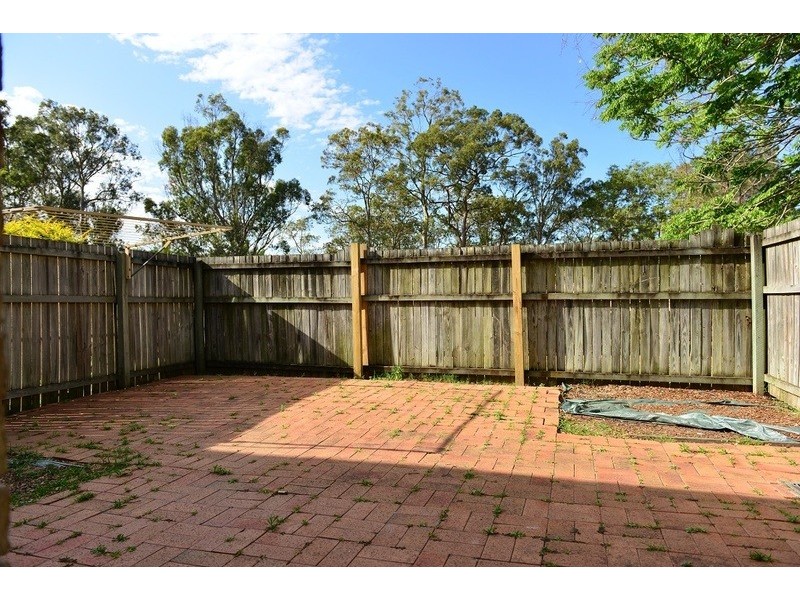 Saint Andrew street, Kuraby QLD 4112