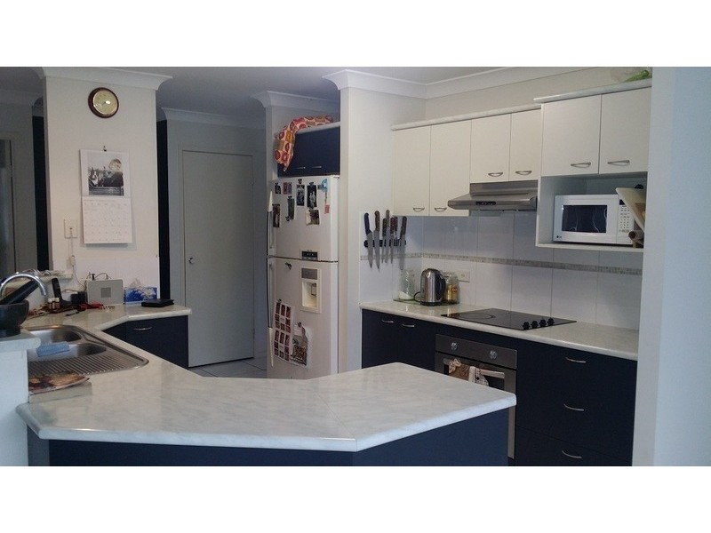 10 Mead Place, Calamvale QLD 4116