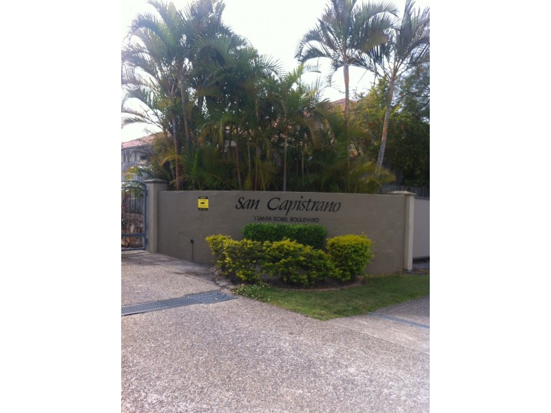 San Capistrano 1-15  Santa Isobel Blvd, Pacific Pines QLD 4211