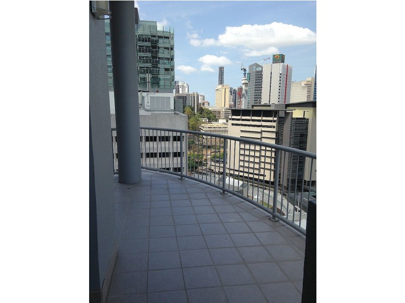 18/30 Tank Street, Brisbane City QLD 4000