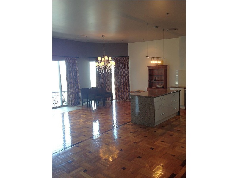 18/30 Tank Street, Brisbane City QLD 4000