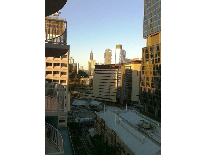 131/30 Tank Street, Brisbane City QLD 4000