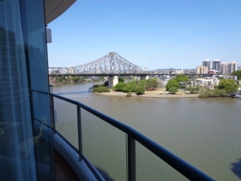 48/35 Howard Street, Brisbane City QLD 4000