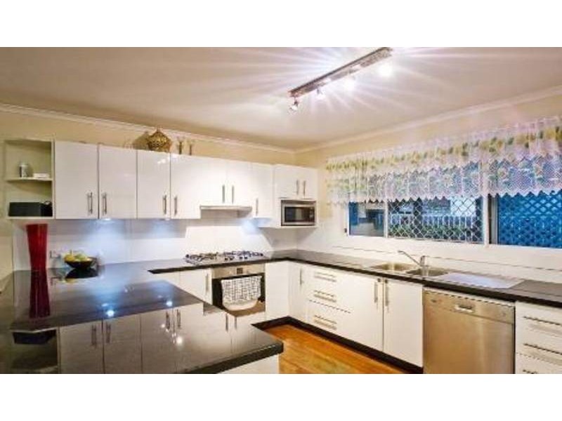 23 Benton St, Acacia Ridge QLD 4110