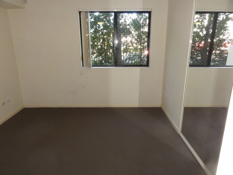 3 Tate Street, Southport QLD 4215