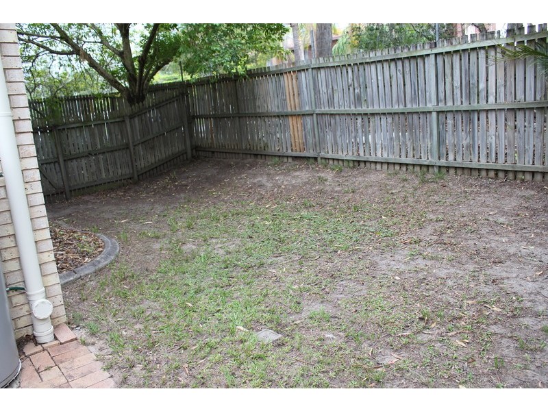 201/15 Vitko St, Woodridge QLD 4114