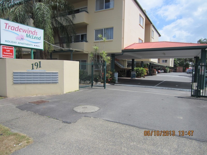 205/191 McLeod Street, Cairns North QLD 4870