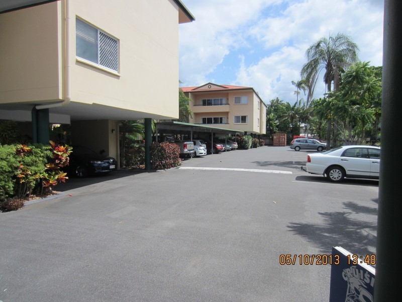 205/191 McLeod Street, Cairns North QLD 4870