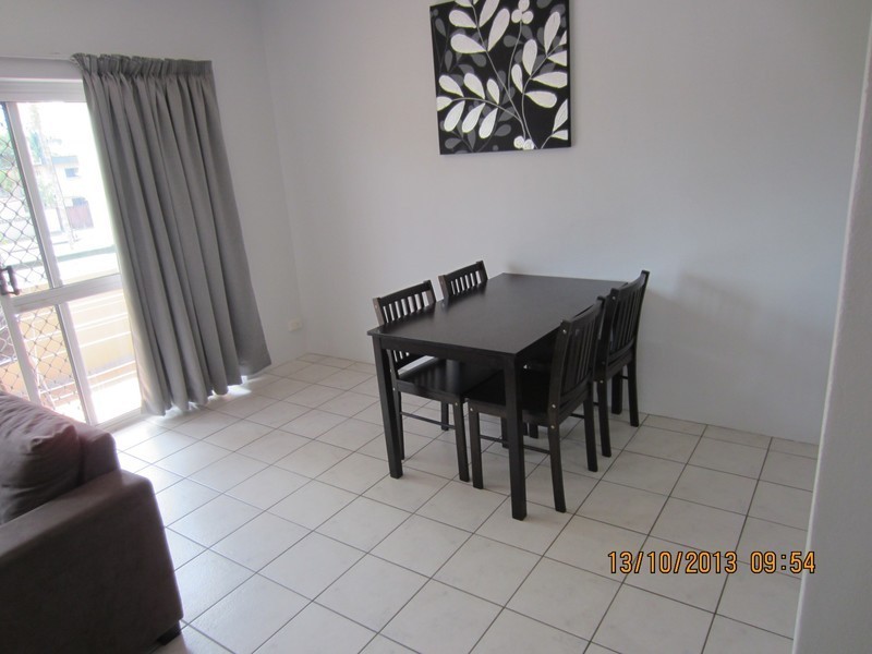 205/191 McLeod Street, Cairns North QLD 4870