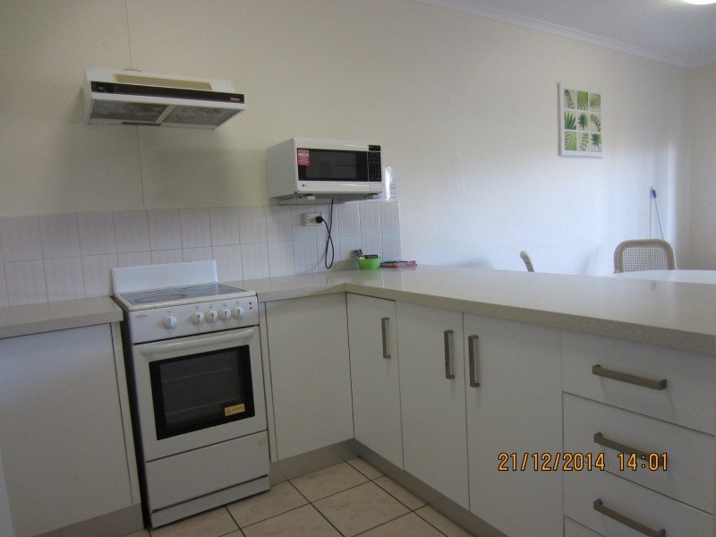 202/191 McLeod Street, Cairns North QLD 4870