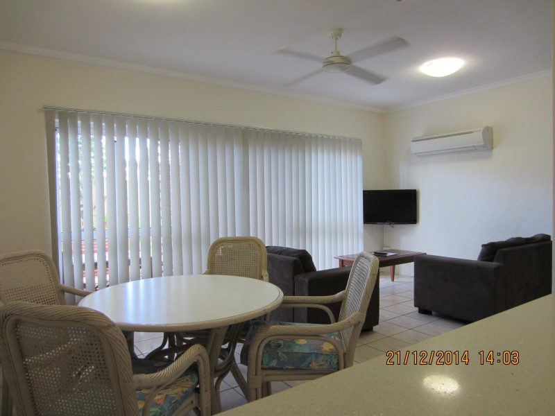 202/191 McLeod Street, Cairns North QLD 4870