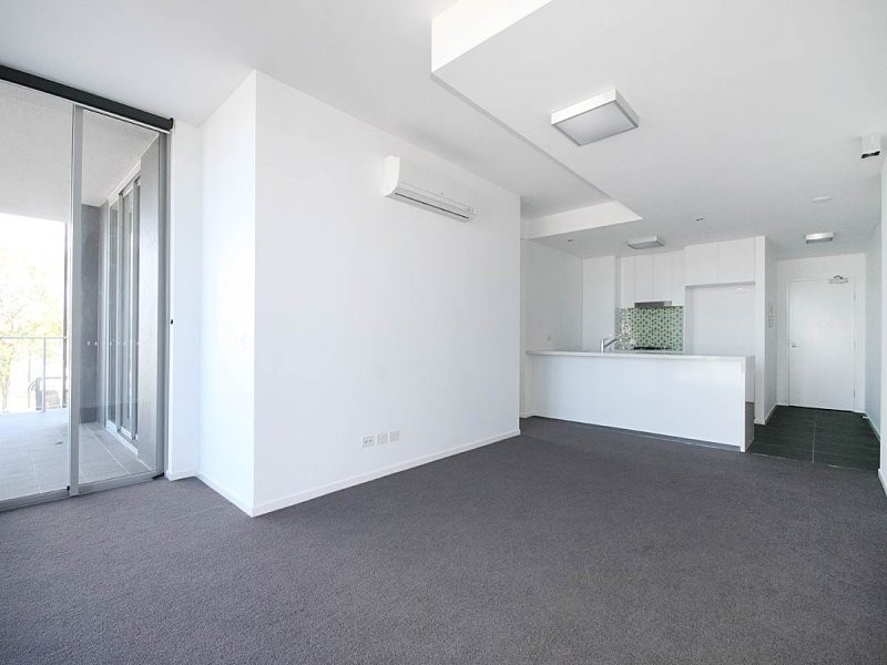 710/159 logan road, Woolloongabba QLD 4102